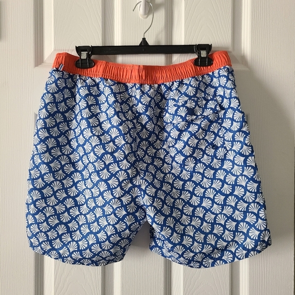 Boden Shell Swim Trunks - Picture 3 of 4